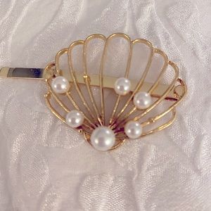 Seashell Hairpin